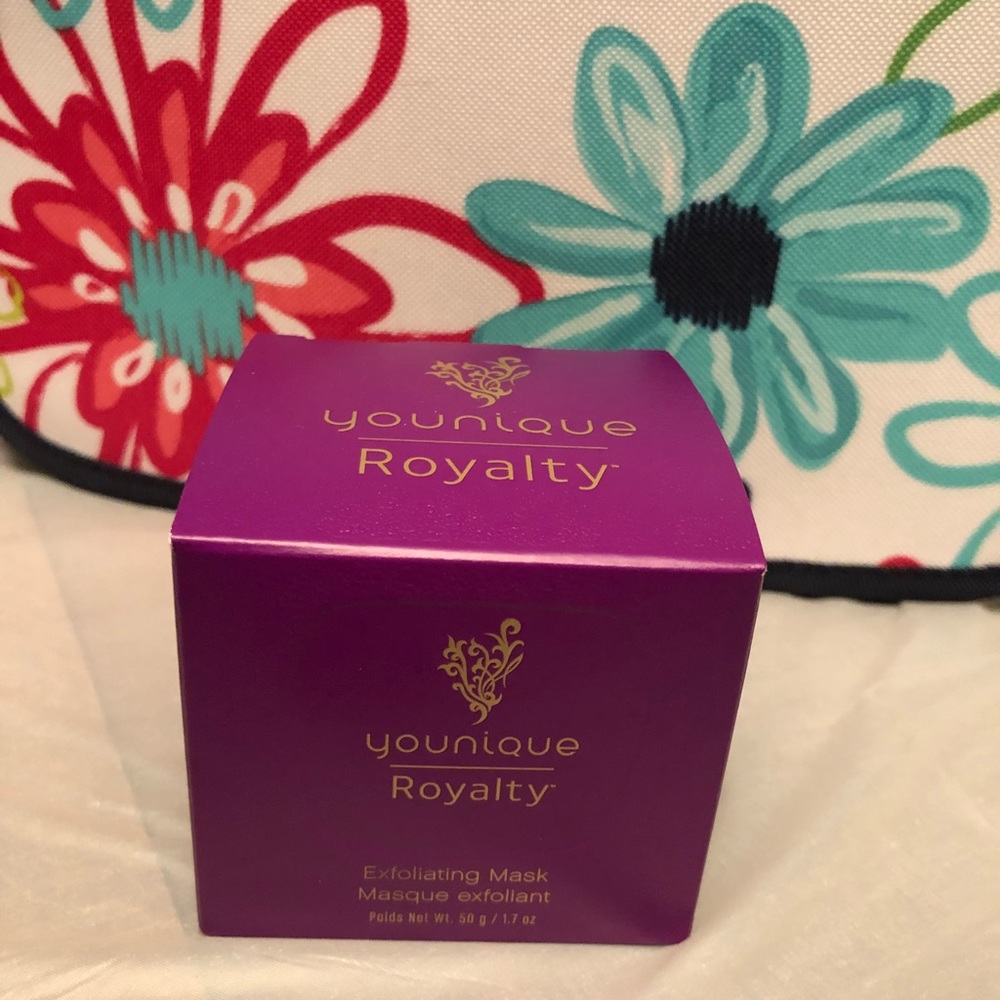 Younique Exfoliating Mask